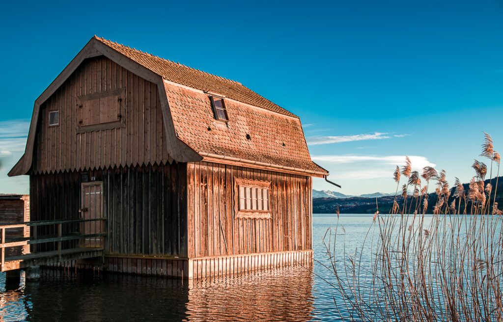 Boathouse in the "Hallwilersee"